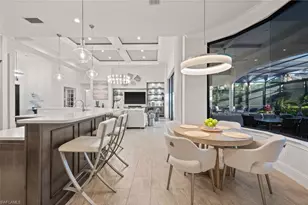 4249 Deephaven Ln, Naples, FL 34119 - Photo 11