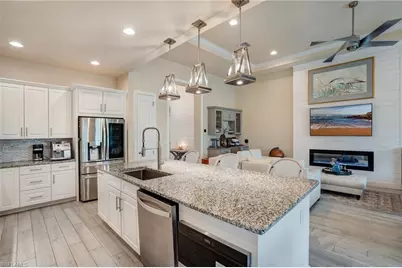 9292 Cayman Dr, Naples, FL 34114 - Photo 7