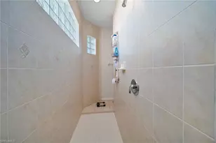 2010 SE 13th Terrace, Cape Coral, FL 33990 - Photo 23