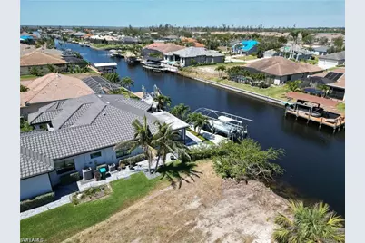 2527 SW 25th Ter, Cape Coral, FL 33914 - Photo 1