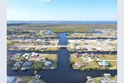 1253 NW 39th Ave, Cape Coral, FL 33993 - Photo 3