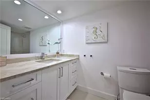 9517 Gulf Shore Dr, Naples, FL 34108 - Photo 9