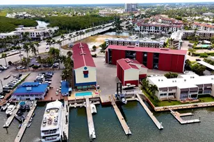 750 River Point B2-13 Dr, Naples, FL 34102 - Photo 23