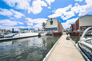 750 River Point B2-13 Dr, Naples, FL 34102 - Photo 7