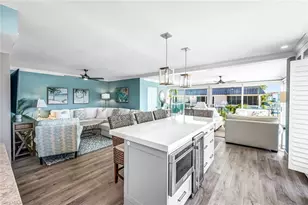 333 Harbour Dr, Naples, FL 34103 - Photo 21