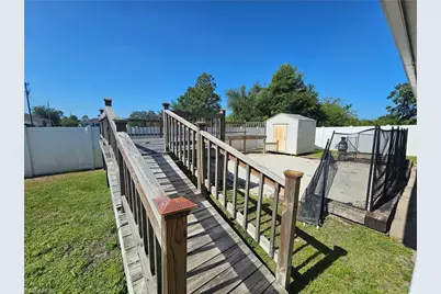 3903 1st St SW, Lehigh Acres, FL 33976 - Photo 23