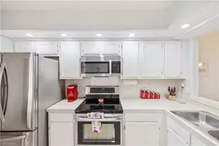 13046 Amberley Ct, Bonita Springs, FL 34135 - Photo 3