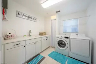 200 Topanga Dr, Bonita Springs, FL 34134 - Photo 35