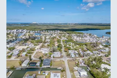 226 Goodland Dr, Goodland, FL 34140 - Photo 5