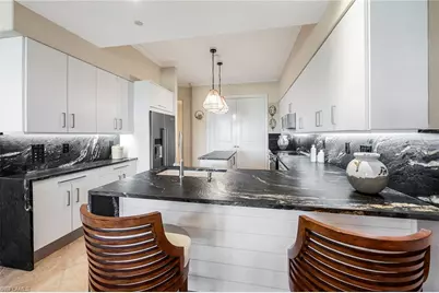 560 El Camino Real #1102, Naples, FL 34119 - Photo 13