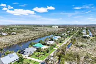 647 Rabbit Rd, Sanibel, FL 33957 - Photo 43