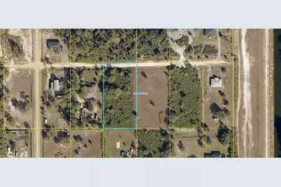 7609 9th Pl, Labelle, FL 33935 - Photo 3