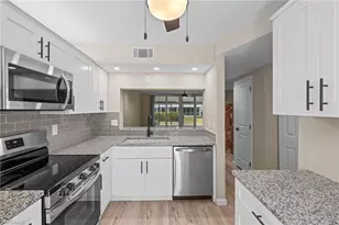 18054 San Carlos Blvd, Fort Myers Beach, FL 33931 - Photo 7