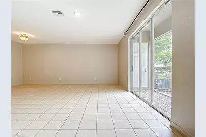 10013 Chiana Cir, Fort Myers, FL 33905 - Photo 5