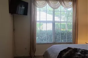 2255 Harmony Ln, Naples, FL 34109 - Photo 9