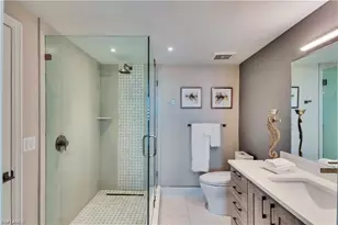 11030 Gulf Shore Dr, Naples, FL 34108 - Photo 7