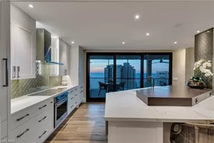 11030 Gulf Shore Dr, Naples, FL 34108 - Photo 25