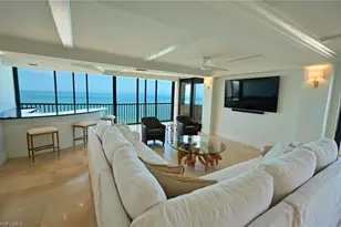 10951 Gulf Shore Dr, Naples, FL 34108 - Photo 5