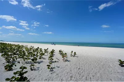 10951 Gulf Shore Dr #905, Naples, FL 34108 - Photo 25