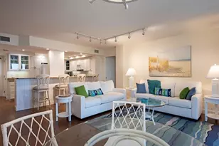 11030 Gulf Shore Dr, Naples, FL 34108 - Photo 5