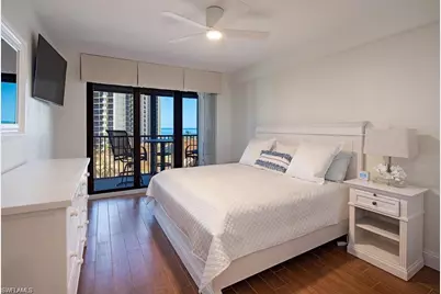 11030 Gulf Shore Dr #504, Naples, FL 34108 - Photo 11