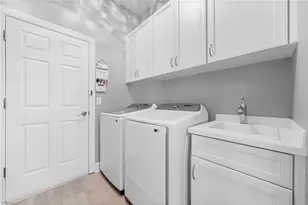 9451 Quarry Dr, Naples, FL 34120 - Photo 21