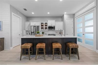 9451 Quarry Dr, Naples, FL 34120 - Photo 5