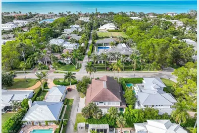 160 3rd St N, Naples, FL 34102 - Photo 39