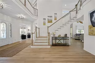 160 3rd St N, Naples, FL 34102 - Photo 3