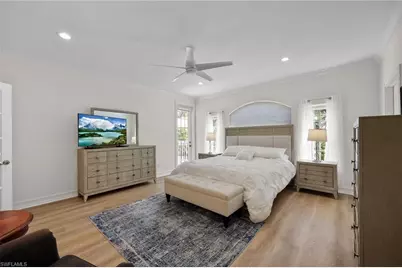 160 3rd St N, Naples, FL 34102 - Photo 21