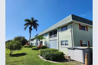 300 Valley Stream Dr #D-5, Naples, FL 34113 - Photo 11