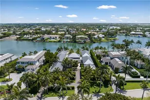 3655 Fort Charles Dr, Naples, FL 34102 - Photo 3