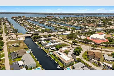 1345 SE 40th Ter #2D, Cape Coral, FL 33904 - Photo 25