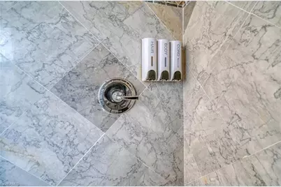 5146 York Ct, Cape Coral, FL 33904 - Photo 15