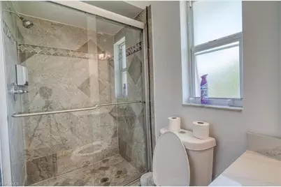 5146 York Ct, Cape Coral, FL 33904 - Photo 13