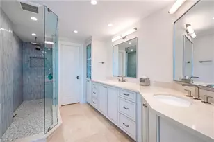 4021 Gulf Shore Blvd N, Naples, FL 34103 - Photo 9