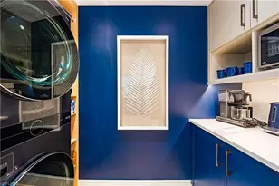 4021 Gulf Shore Blvd N, Naples, FL 34103 - Photo 15