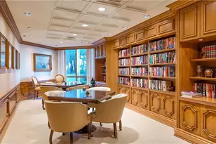 4021 Gulf Shore Blvd N, Naples, FL 34103 - Photo 23