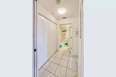 14817 Laguna Dr #102, Fort Myers, FL 33908 - Photo 29