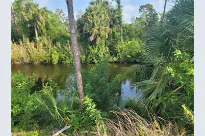 31 Wilmington Pkwy, Cape Coral, FL 33993 - Photo 1