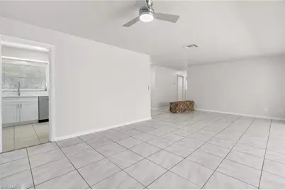 2326 SE 8th Ave, Cape Coral, FL 33990 - Photo 5