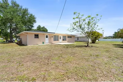 2326 SE 8th Ave, Cape Coral, FL 33990 - Photo 23
