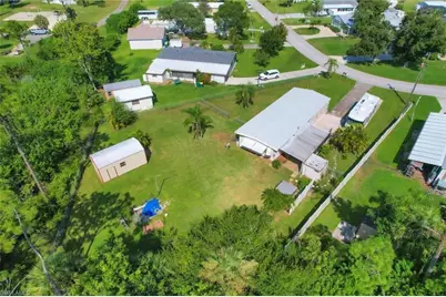 27940 Leatherwood Cir, Punta Gorda, FL 33950 - Photo 25