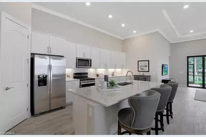 7253 Wilton Dr, Naples, FL 34109 - Photo 5