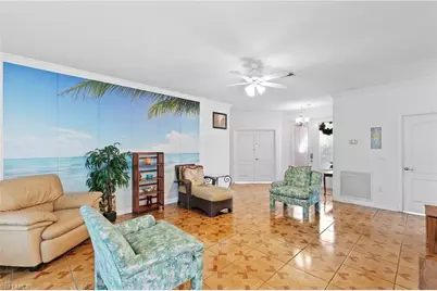 25731 Old Gaslight Dr, Bonita Springs, FL 34135 - Photo 7