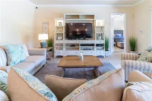 9372 Vercelli Ct, Naples, FL 34113 - Photo 15