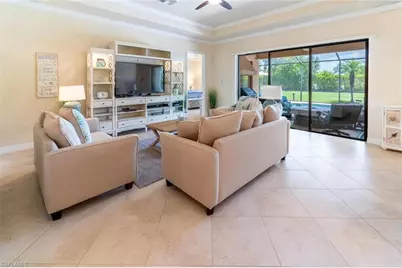 9372 Vercelli Ct, Naples, FL 34113 - Photo 7