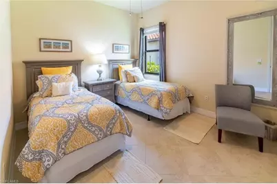 9372 Vercelli Ct, Naples, FL 34113 - Photo 25