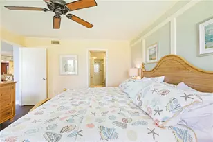 11118 Gulf Shore Dr, Naples, FL 34108 - Photo 31