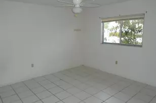 1120 SE 6th Ave, Cape Coral, FL 33990 - Photo 5